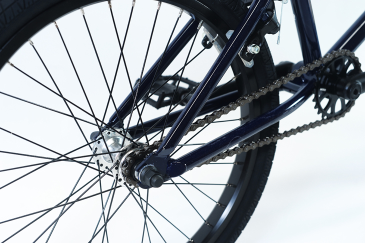 colony-premise-blue-rear